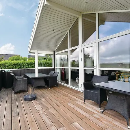 Tatil Evi Three-bedroom In