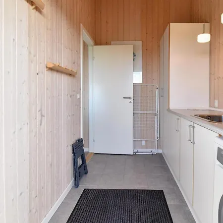 Three-bedroom In Faaborg