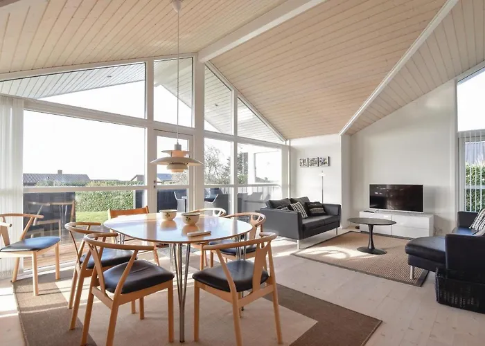 Tatil Evi Three-bedroom In Fåborg