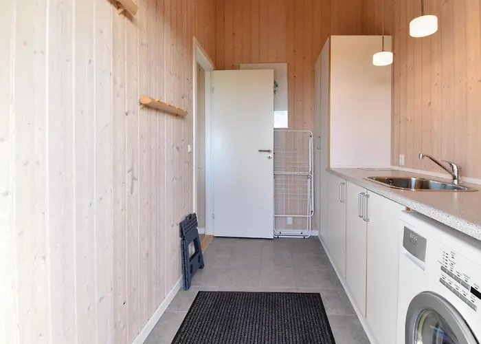 Three-bedroom In Faaborg